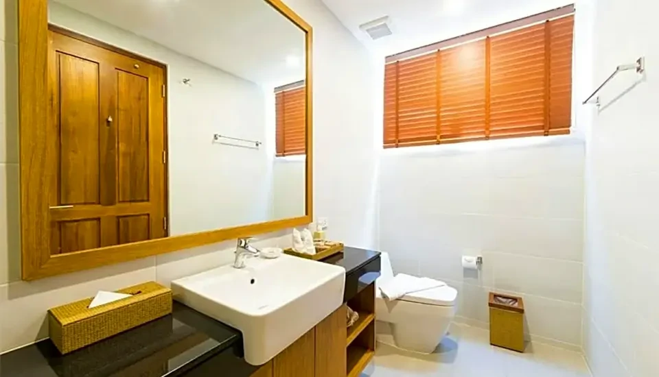 هتل آنداکری پول ویلا